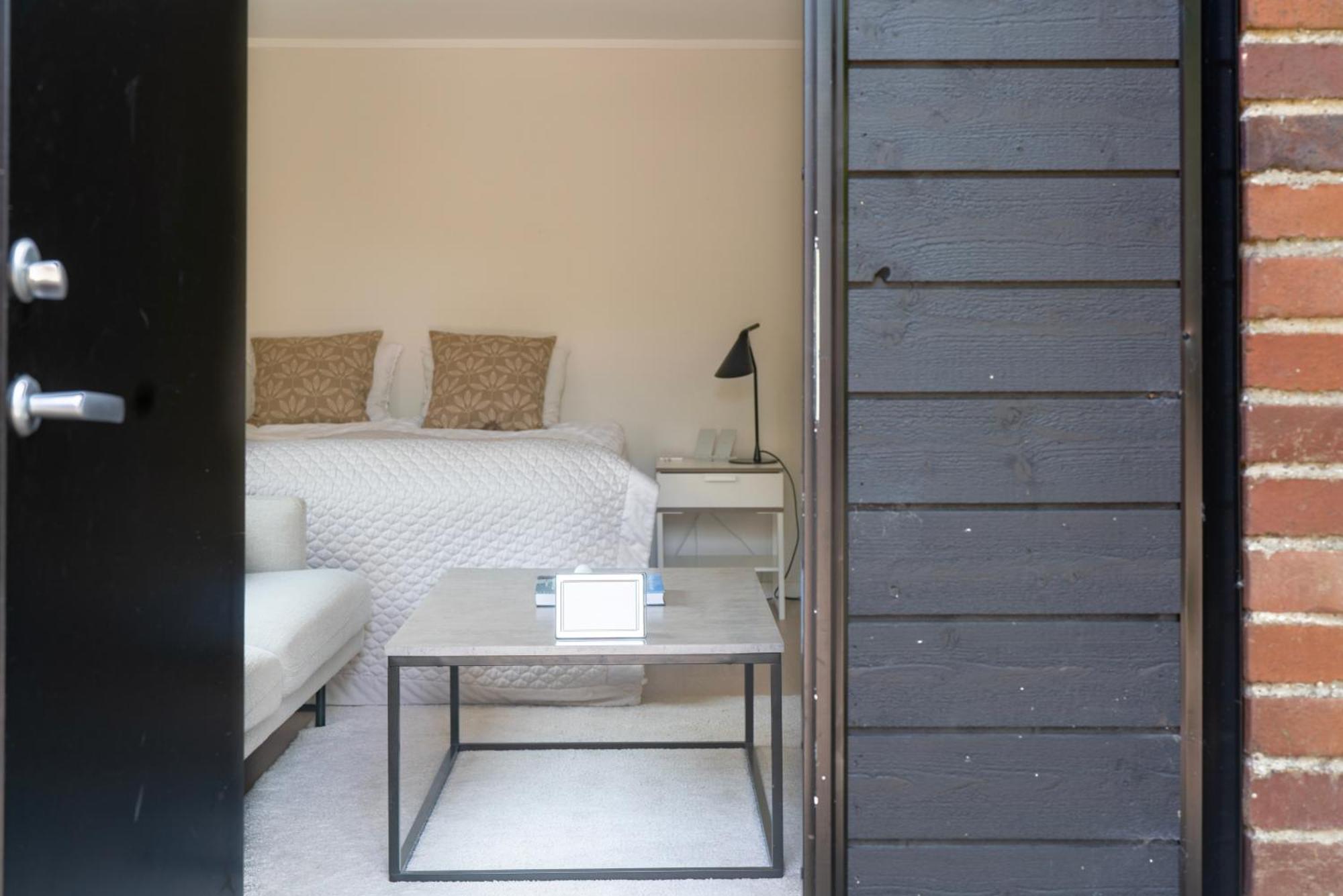 Falsterbo Guesthouse - Modern Comfort With Private Patio Skanör med Falsterbo Zewnętrze zdjęcie